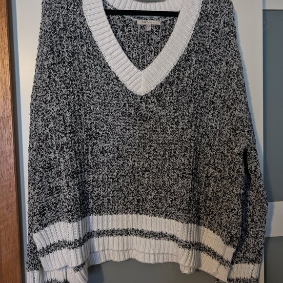 Cable knit sweater - Picture 1 of 2